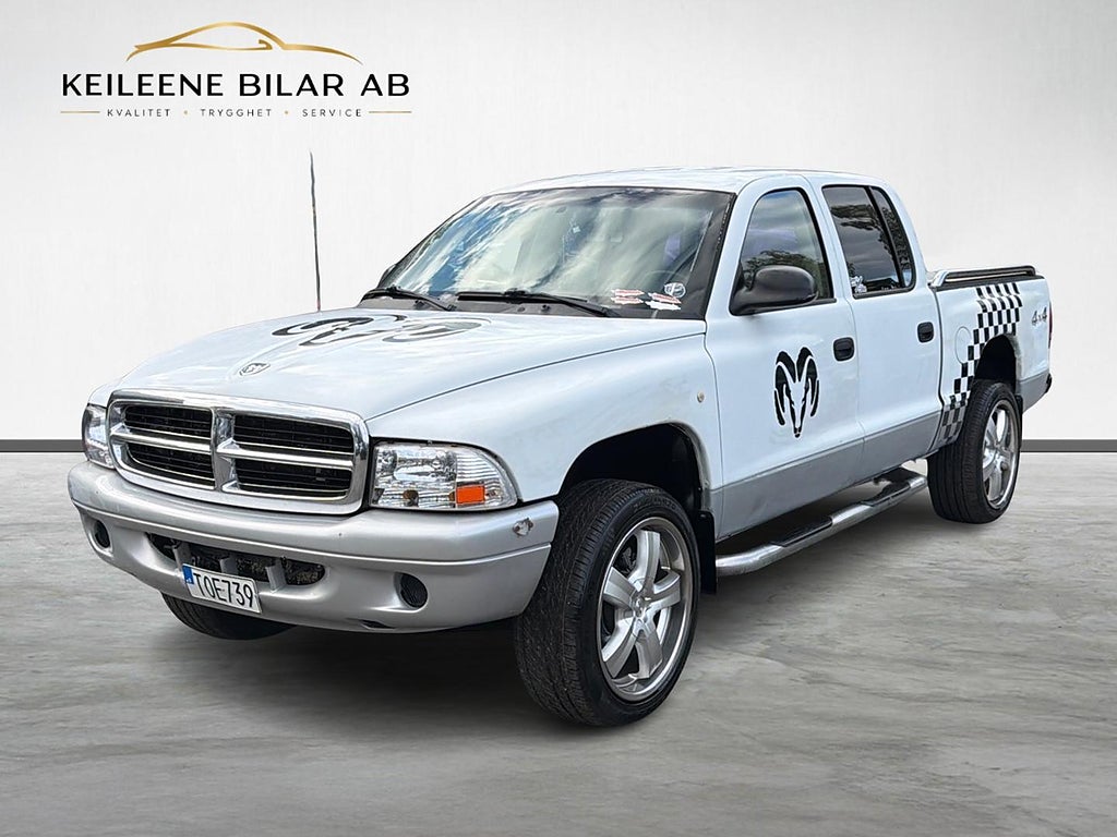 Dodge Dakota Quad Cab 4.7 V8 4WD