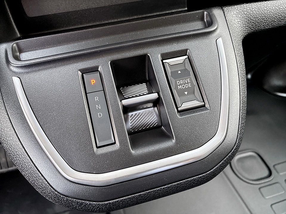Bild på Peugeot Expert Plus 150hk Aut L3 - EDITION! SERVICE & V-HJUL INGÅR!