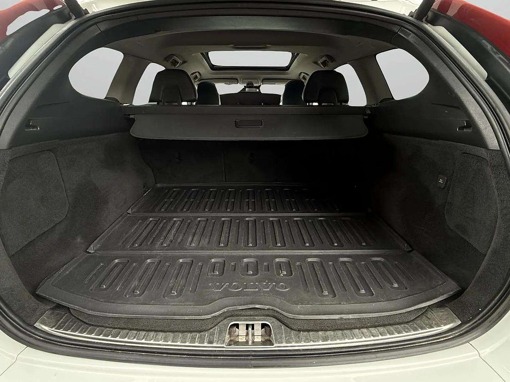 Volvo XC60 T5 Geartronic Momentum Panorama Skinn B-Kamera 3 Ägare - miniatyr 16