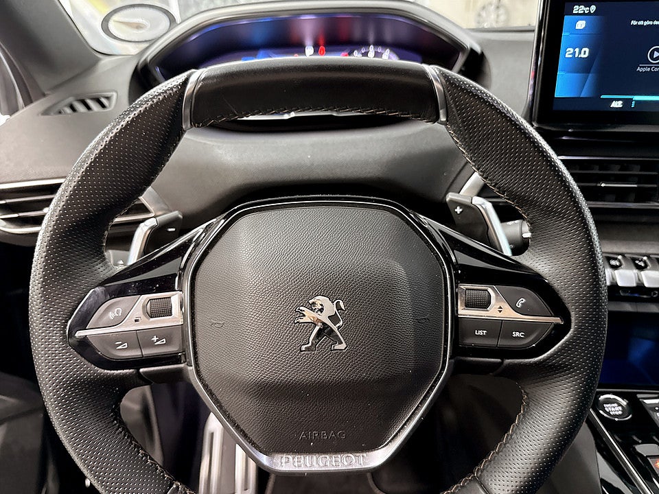 Bild på Peugeot 5008 GT 1.2 PT 130hk Aut 7-SITS B-KAMERA CARPLAY