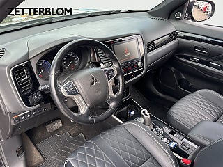 SUV Mitsubishi Outlander 8 av 15