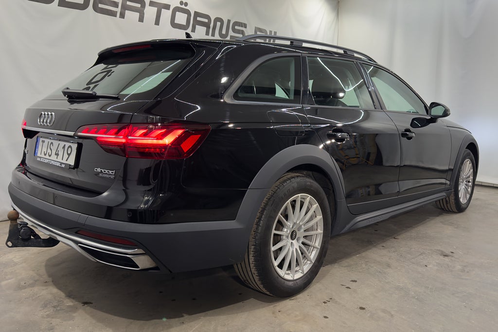 Audi A4 2023 - miniatyr 7