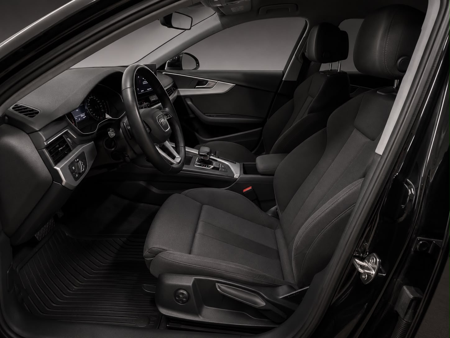 Audi A4 2022, bild 5/51