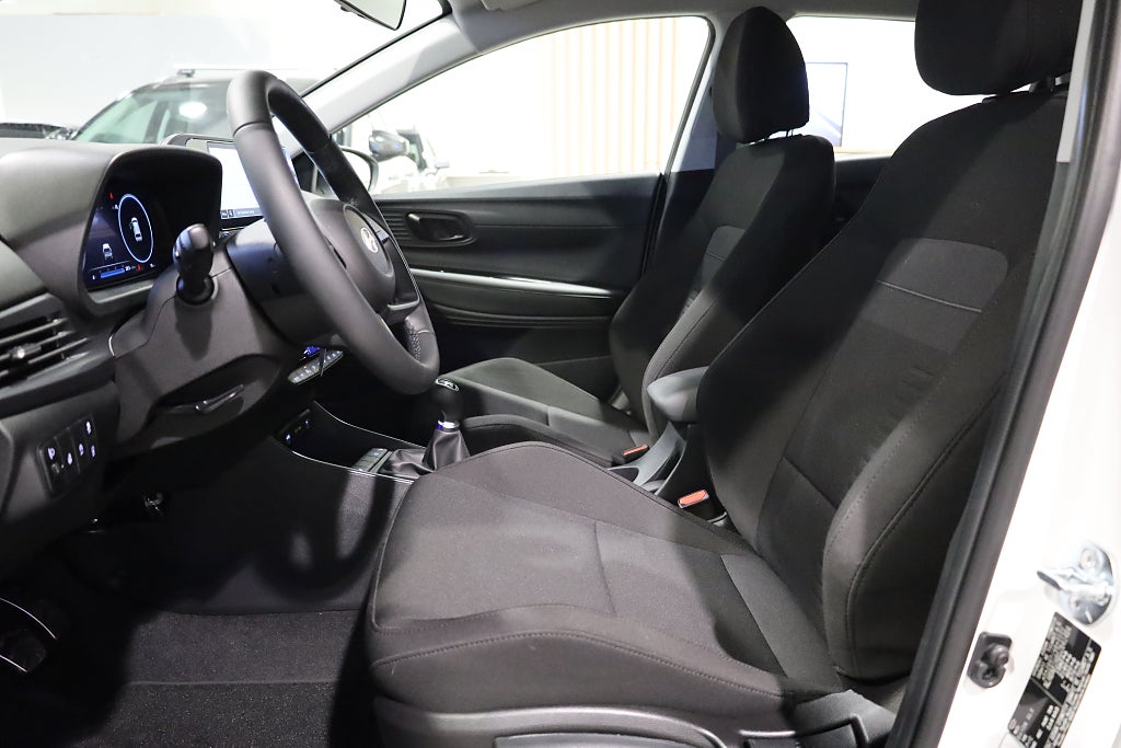 Hyundai Bayon 1.2 MPi Navi Kamera CarPlay Leasbar 2025