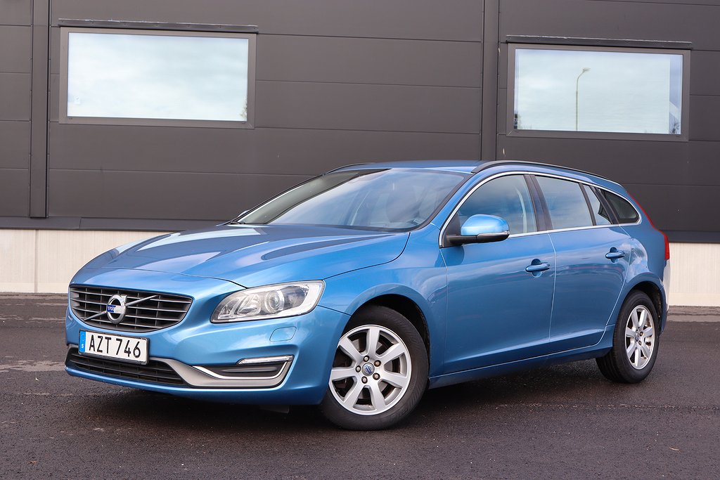 Volvo V60 D3 Momentum Euro 5 / Fullservad * Se servicebok *