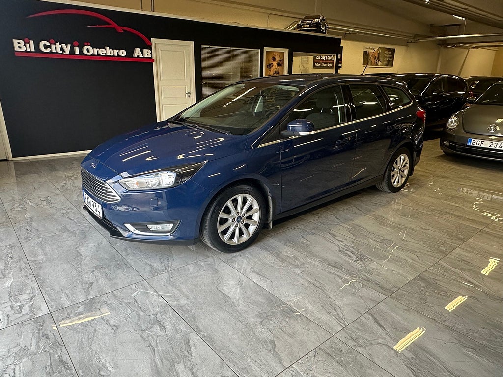 Ford Focus 1.0 EcoBoost Titanium  2-Ägare / Drag / Ny Besiktad U.A