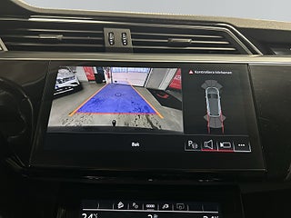 Audi E-Tron 55 quattro 95kW Kamera/Drag/Appvärme/S&V-däck/Navi