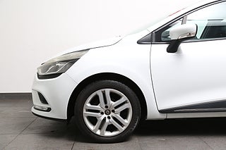 Halvkombi Renault Clio 6 av 24