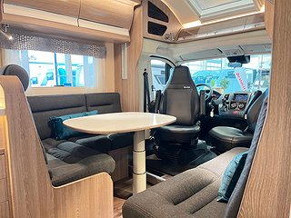Husbil-halvintegrerad Kabe TMRX 780 LXL 12 av 30