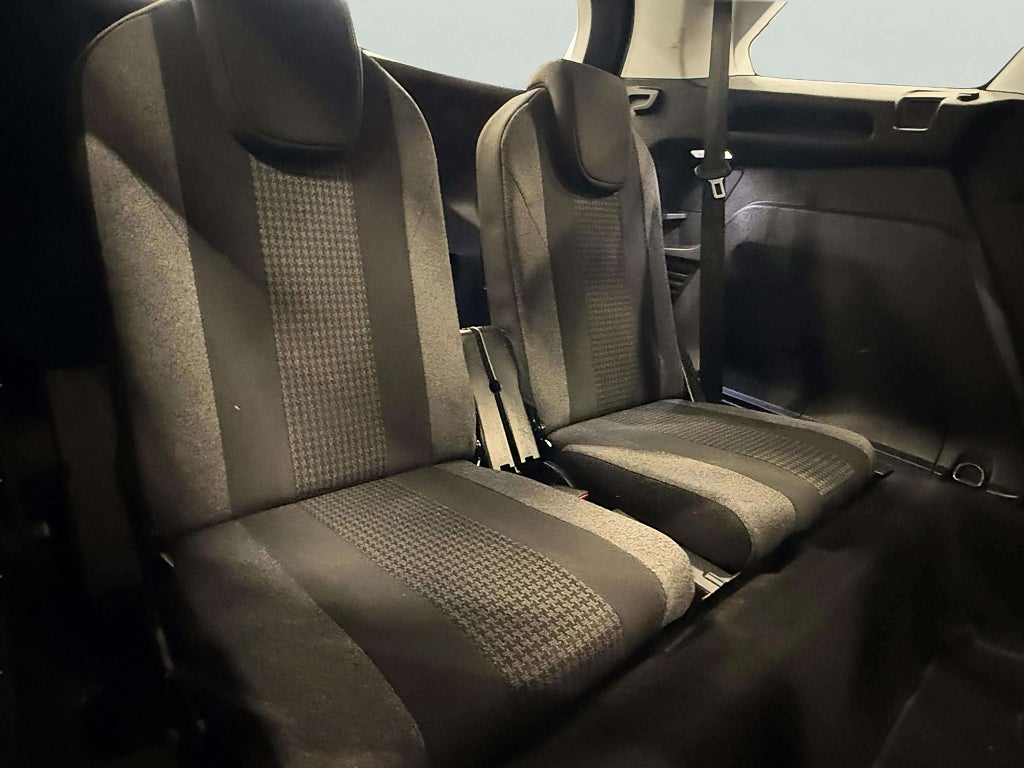 Peugeot 5008 1.2 PureTech 130 Automat 7-sits S&V Hjul, Nybes, HELGKAMPANJ! - miniatyr 16