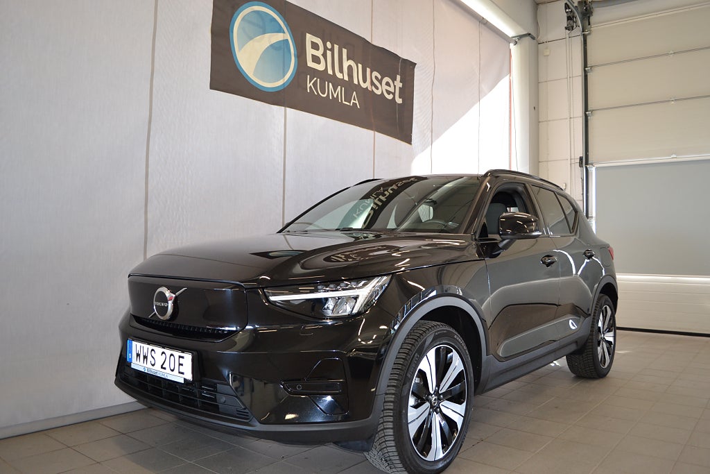 Volvo XC40 Recharge Core Edition Drag V-Hjul Navi Låga mil 231Hk