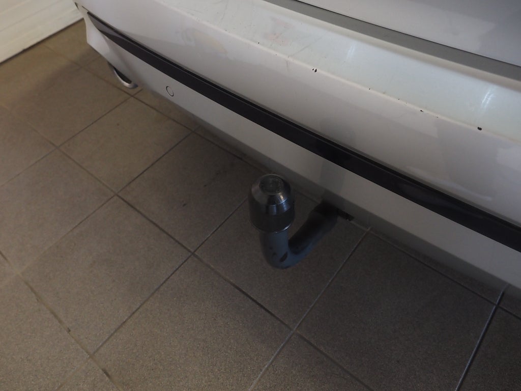 BMW 220 d xDrive Active Tourer Sport line M-Värm Navi Drag 2019