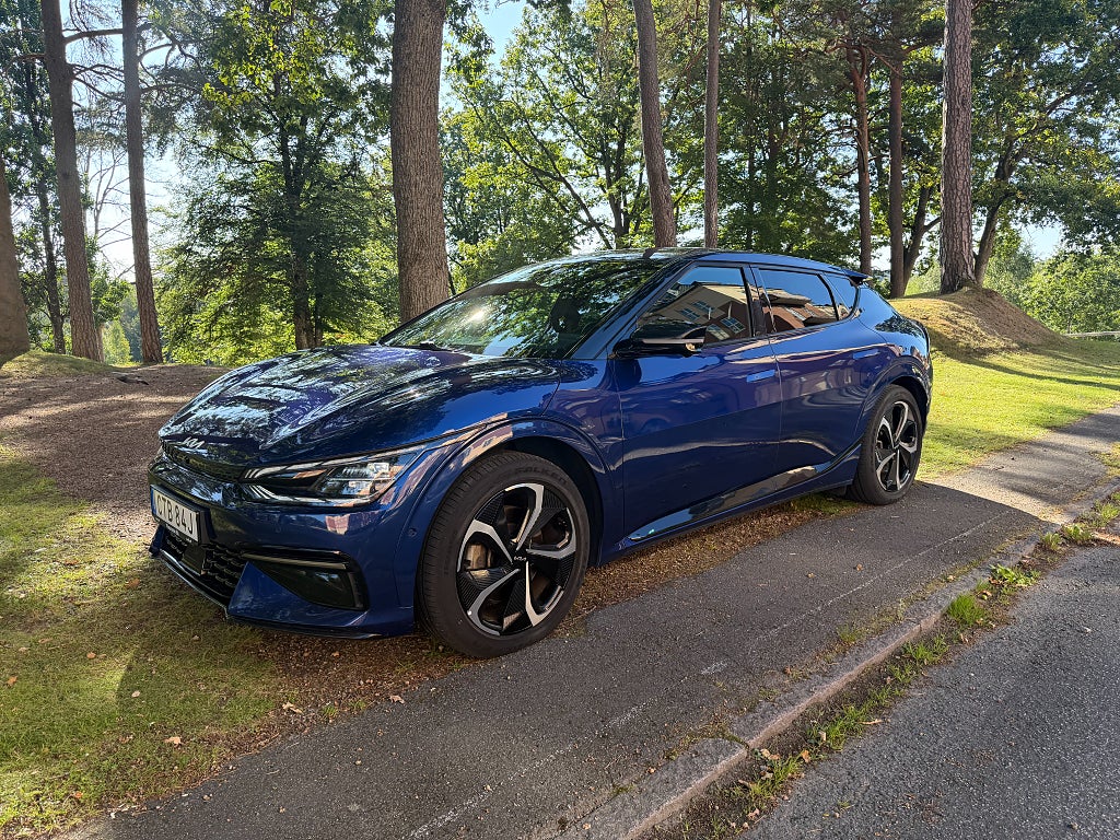 Kia EV6 77.4 kWh AWD GT-Line / Moms 