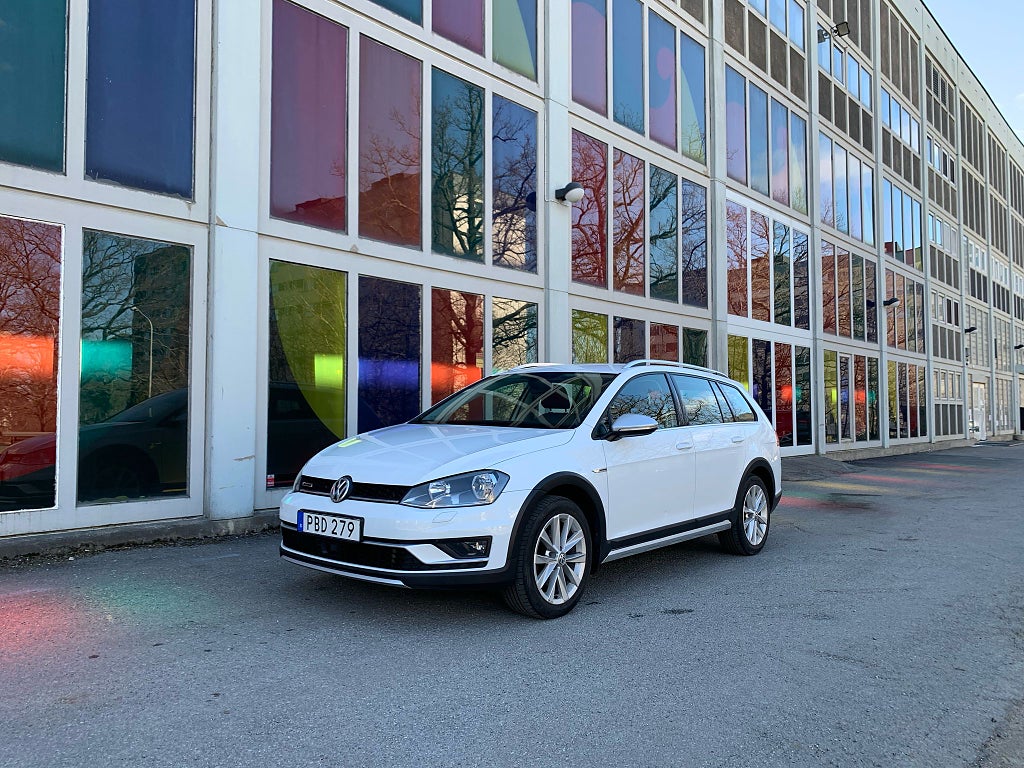 Volkswagen Golf Alltrack 2.0 TDI DPF BMT 4Motion Alltrack GPS Momsbil car play