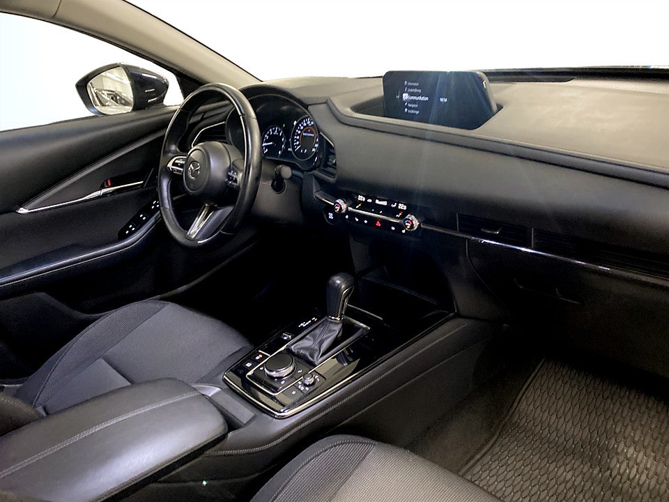 Bild på Mazda CX-30 2.0 e-SKYACTIV-G M 150hk Aut B-KAMERA NAVI