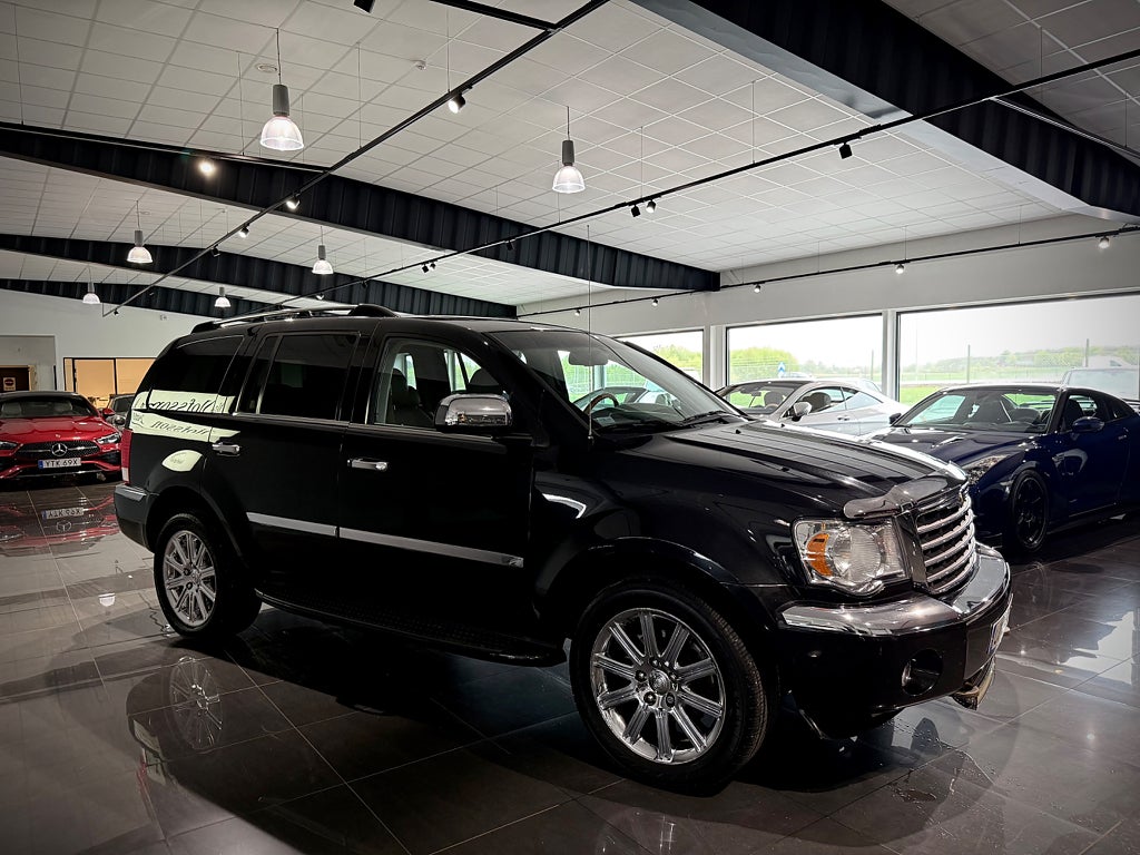 Chrysler Aspen 5.7 V8 Hemi AWD 8sits Full utr Limited paket - bild 20