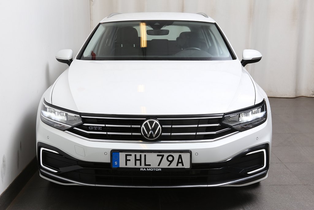 Volkswagen Passat GTE 1,4 TSI 218hk SC P-värme Drag Leasbar 2021