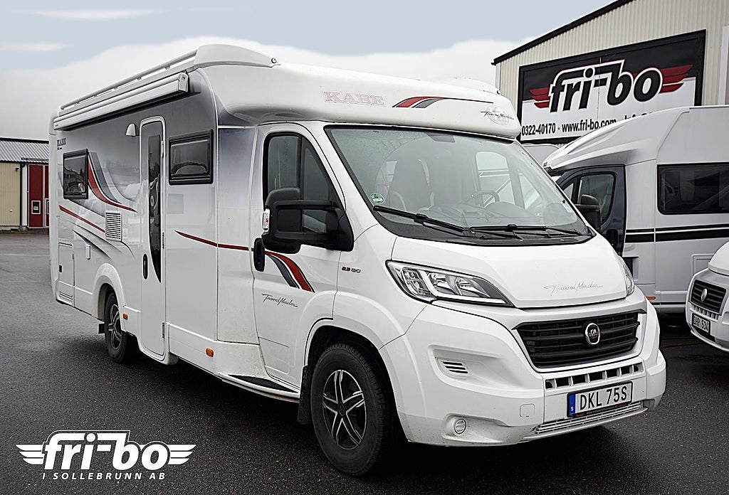 Kabe 740 LXL C Travel Master, Dubbelbädd