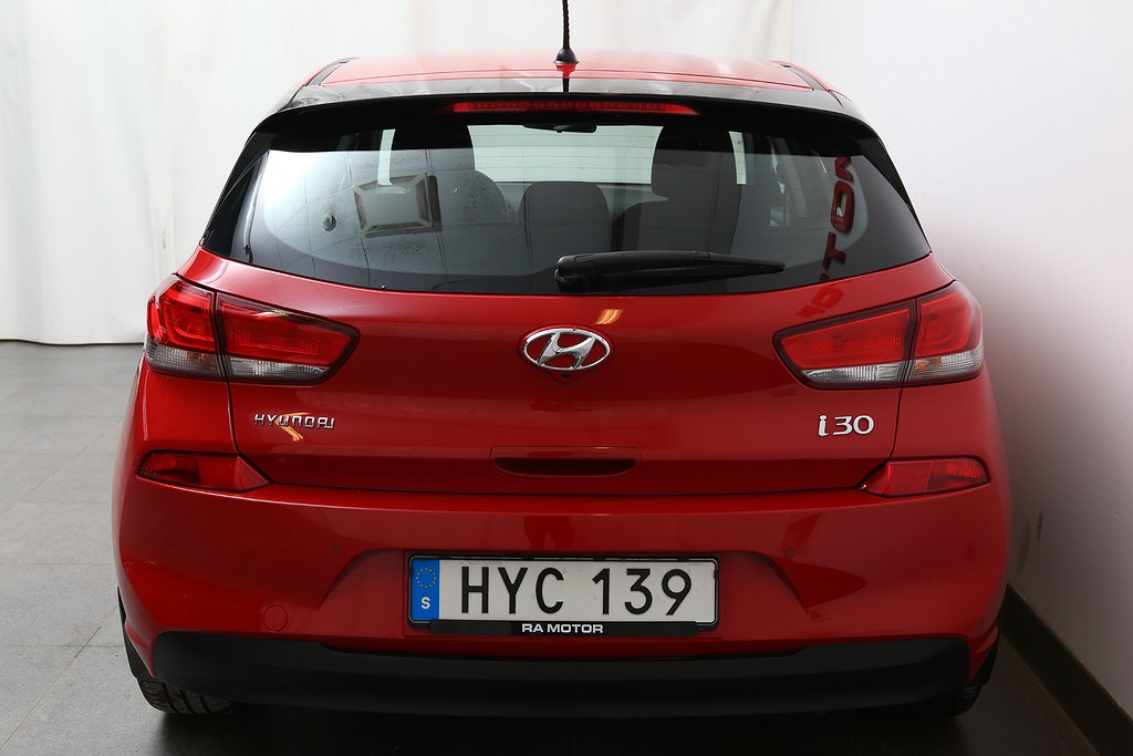 Hyundai i30 1,4 T-GDi 140hk Comfort 5D Kamera Motorv 2018