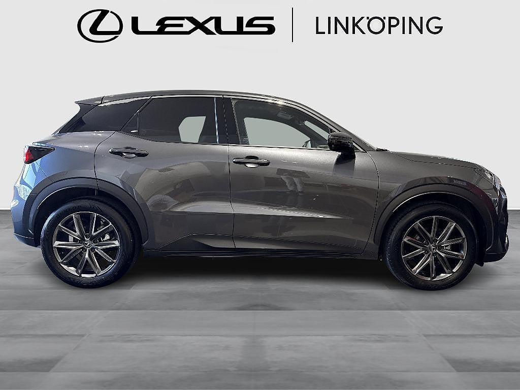 Lexus LBX 2025 - miniatyr 3