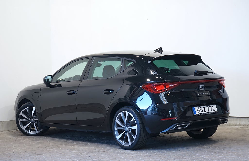 Seat Leon León e-Hybrid FR Carplay B-kamera Dragkrok 204hk
