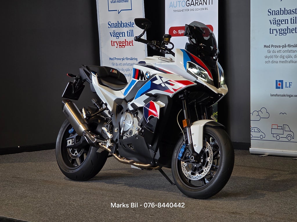 BMW M 1000XR/Akrapovic helsystem/Ny Servad 