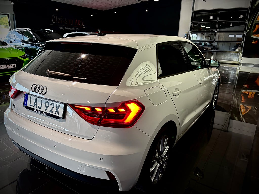 Audi A1 Sportback 30 TFSI S Tronic Proline Euro 6 - bild 11