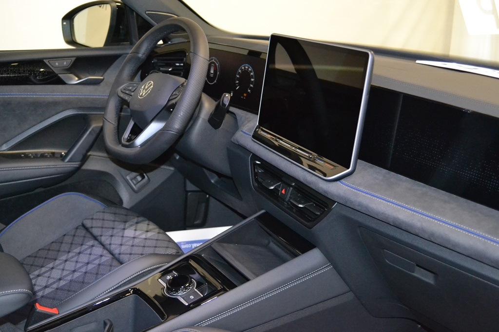 Volkswagen Tiguan 2026, photo 6/44