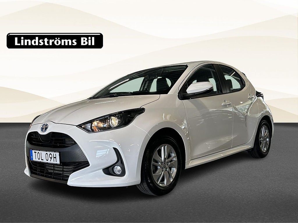 Toyota Yaris 1,5 HYBRID 5D ACTIVE KOMFORTPAKET, Vinterhjul