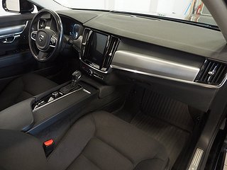 Kombi Volvo V90 11 av 26