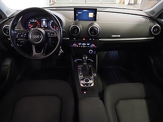 Halvkombi Audi A3 14 av 20