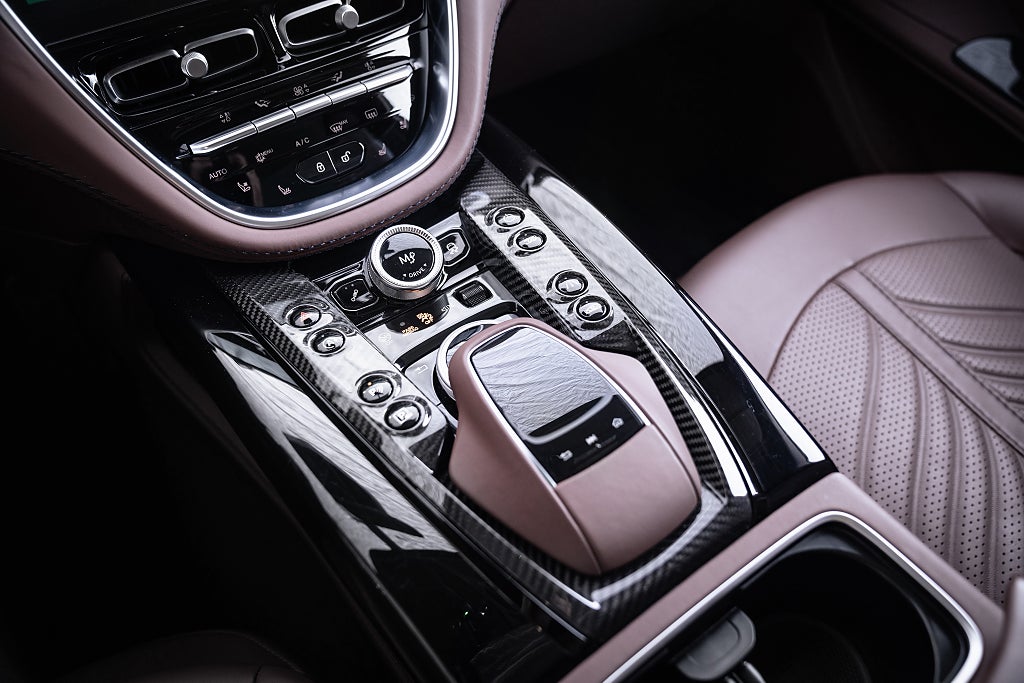 Gallery image 15 of 19