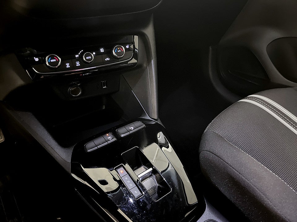 Bild på Opel Corsa-e D&T 50kWh 136hk Aut B-KAMERA CARPLAY