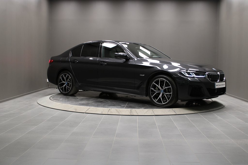 BMW 530e xDrive Sedan/M-Sp/Drag/Innovation NU 6,45%