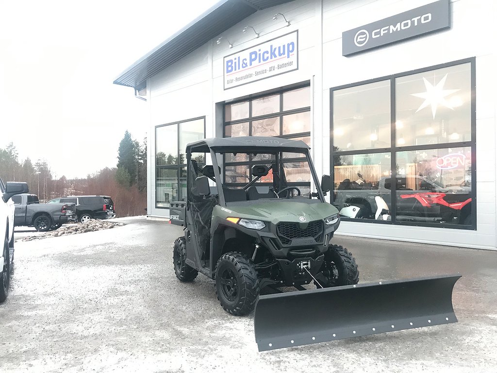 CFMOTO U Force 600 LÖRDAGSÖPPET i lager grön Kampanj 180 cm snöblad