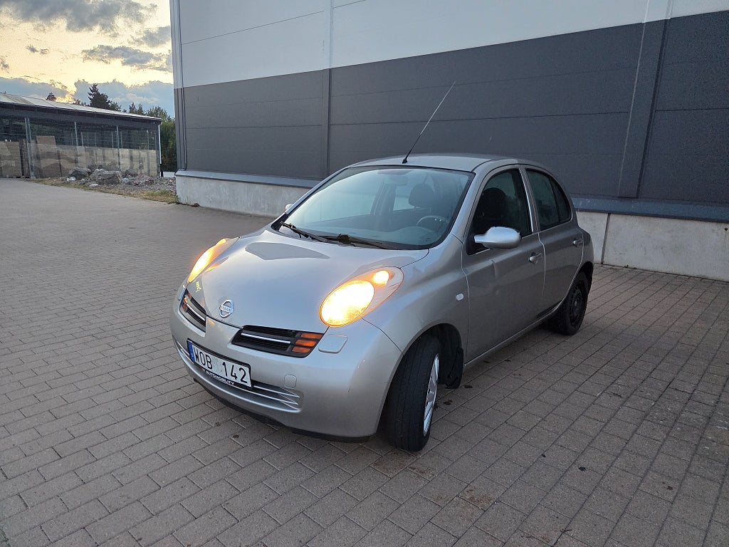 Nissan Micra 5-dörrar 1.2,Automat, Nybesiktigad. 