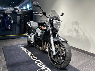 Suzuki GSR600 B-King / Premium sadel / Puig vindruta / Tail-tidy
