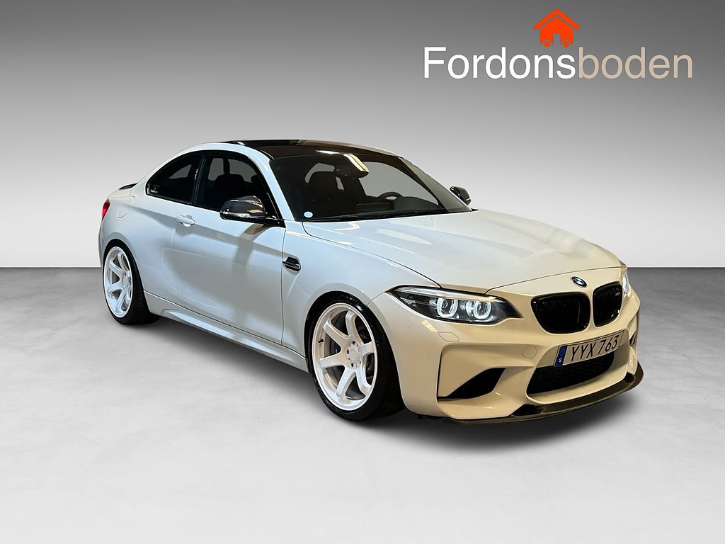 BMW M2 DCT / LCI / H/K / Navi / Sv-såld / 2 ägare
