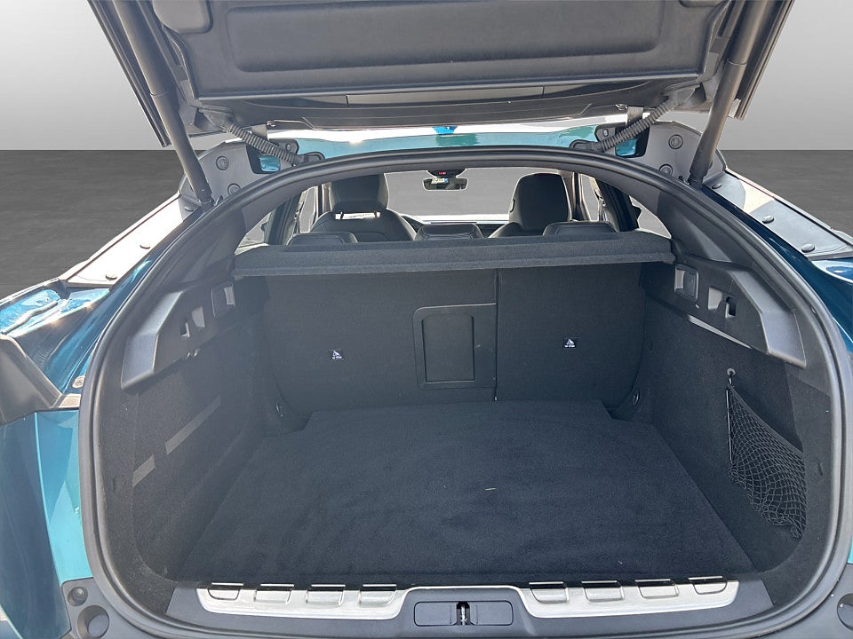 Bild på Peugeot 408 GT 1.2 PT 130hk Aut B-KAMERA CARPLAY
