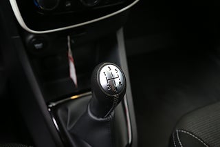 Halvkombi Renault Clio 18 av 23