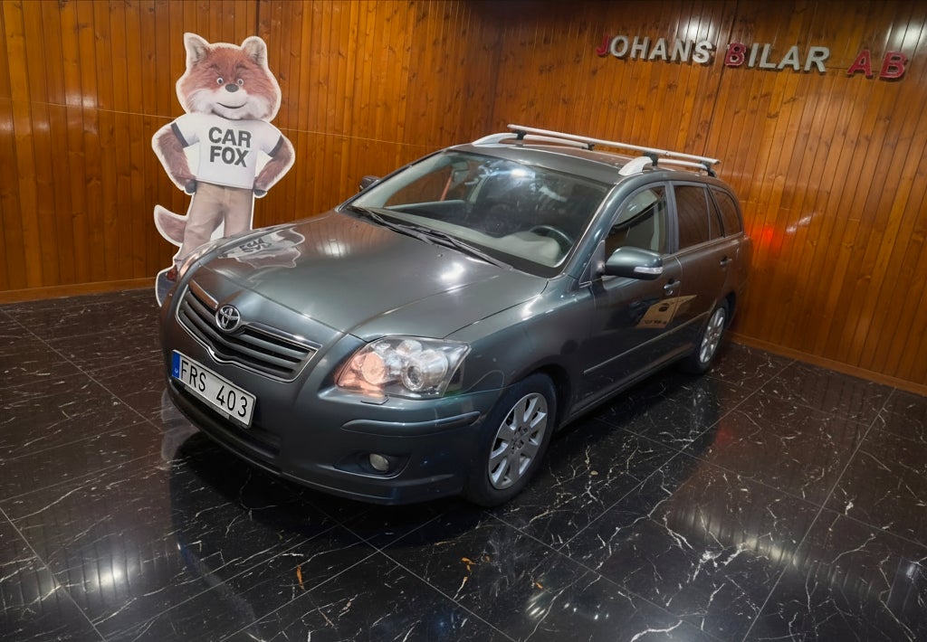 Toyota Avensis Kombi 2.0 D-4D, 126hk, Dragkrok ( 2 privata ägare )