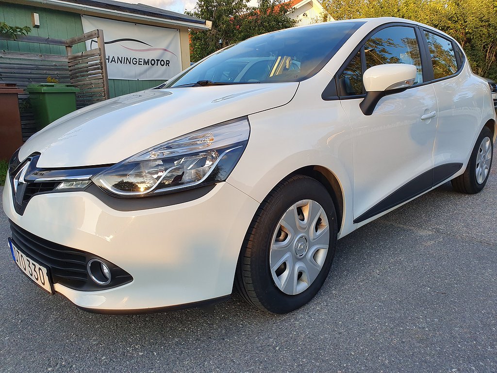 Renault Clio 1.5 dCi 90hk/EN BRUKARE/NAVI