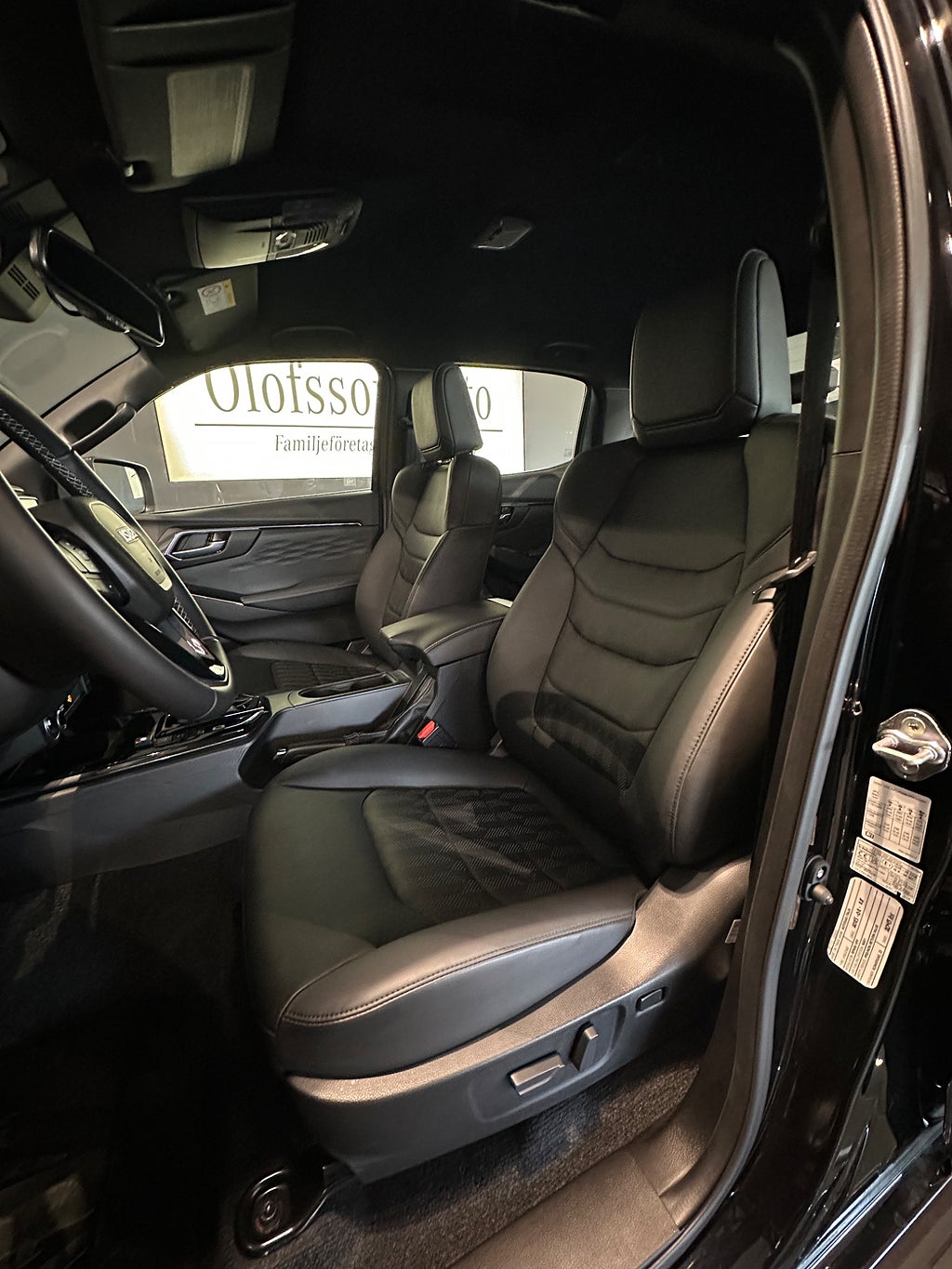 Isuzu D-Max Crew Cab 1.9 CNG 4WD Höjd - bild 8
