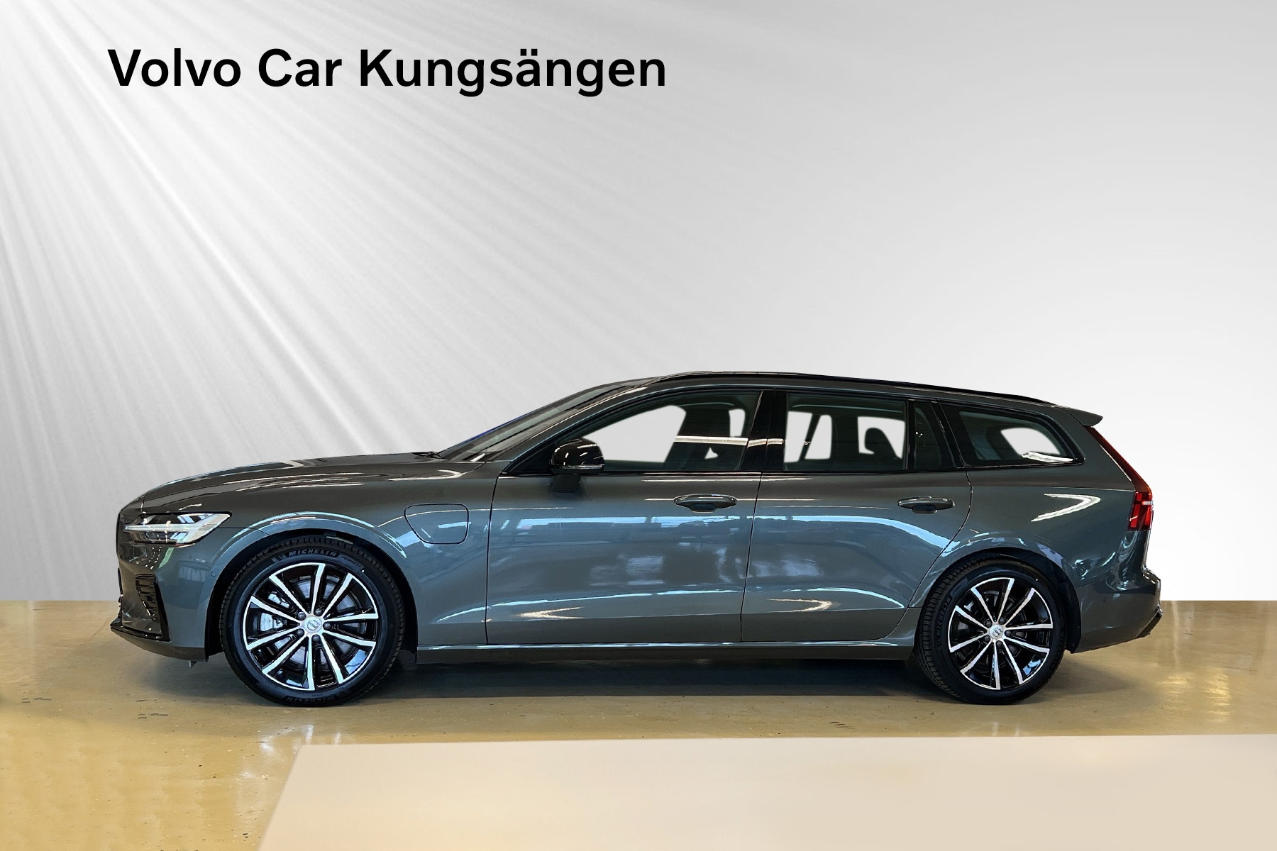 Volvo V60 2026, bild 2/10
