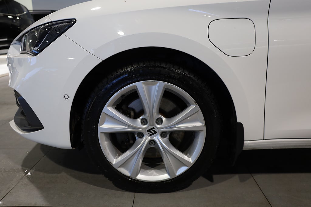 Seat Leon León e-Hybrid FR Navi Kamera Cockpit Keyless 2021