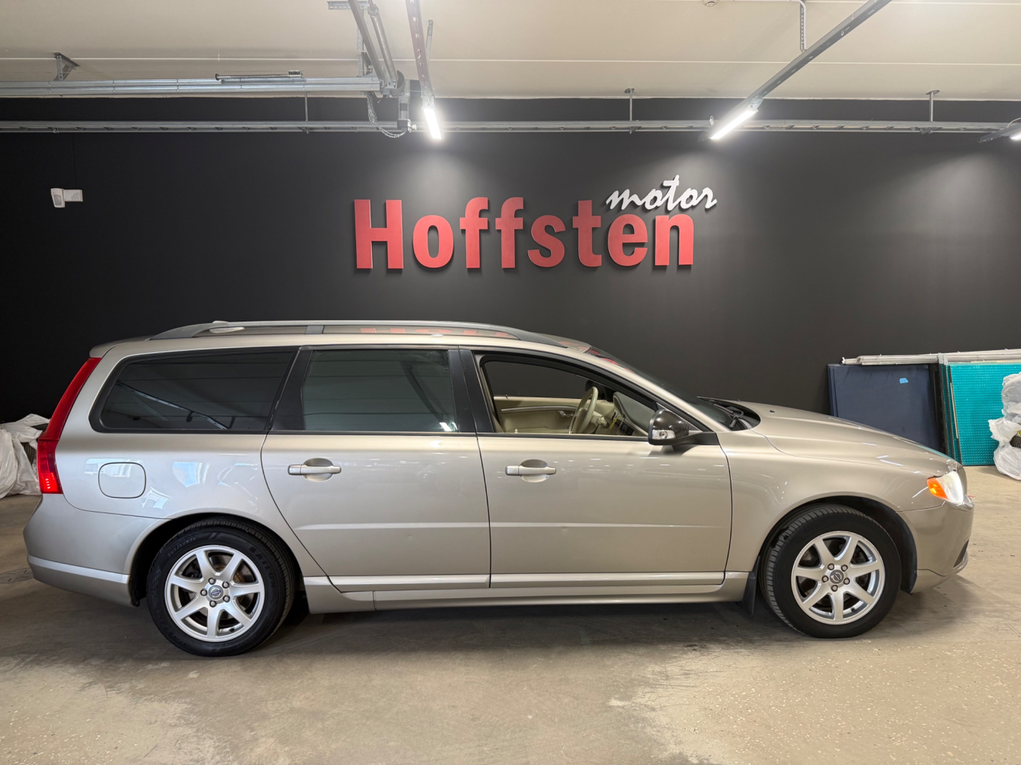 Volvo V70 2008, bild 2/10