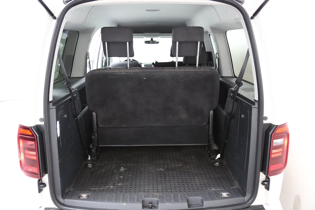 Volkswagen Caddy Maxi Life 2,0 TDI 4M Comfortline 7-sits Värmare Drag 2020