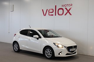 Halvkombi Mazda 2