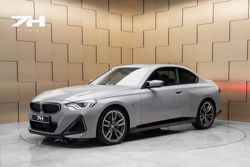 BMW M240I xDrive M-Sport / Glastaklucka / Keyless