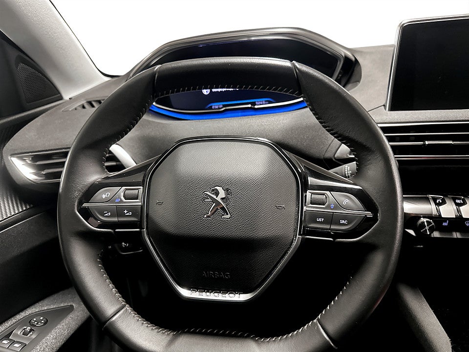 Bild på Peugeot 3008 Active Pack 1.2 PT 130hk KAMPANJRÄNTA 3,99%